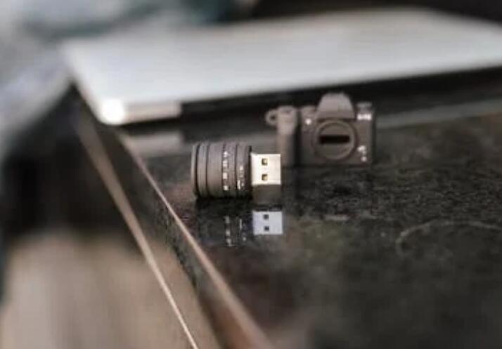 What are the types of USB connectors?